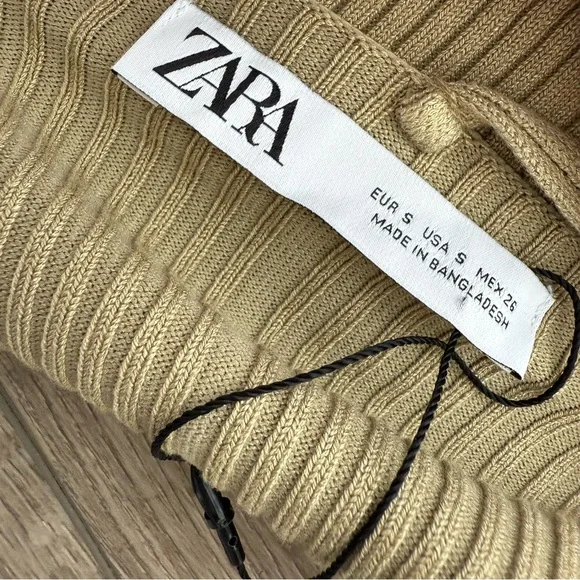 Zara Ribbed Knit Top Size Small NWOT - Picture 4 of 7
